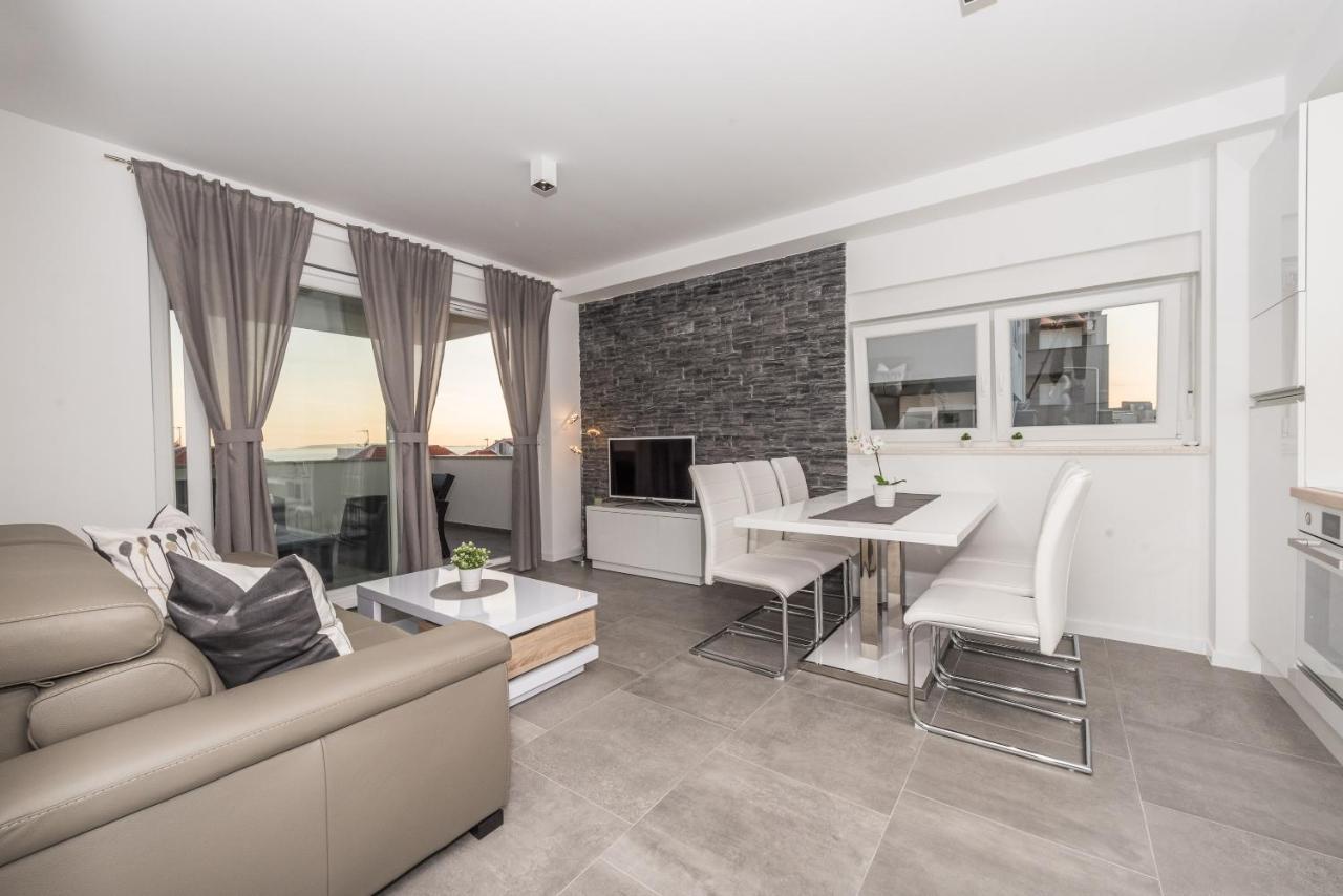 Villa Magnifica Apartments With Pool Novalja Εξωτερικό φωτογραφία