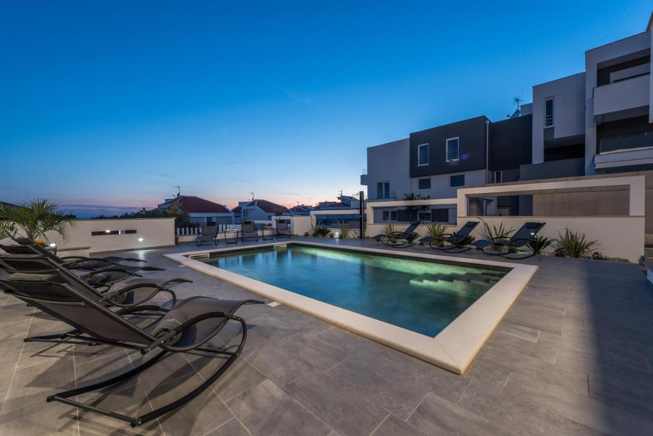 Villa Magnifica Apartments With Pool Novalja Εξωτερικό φωτογραφία