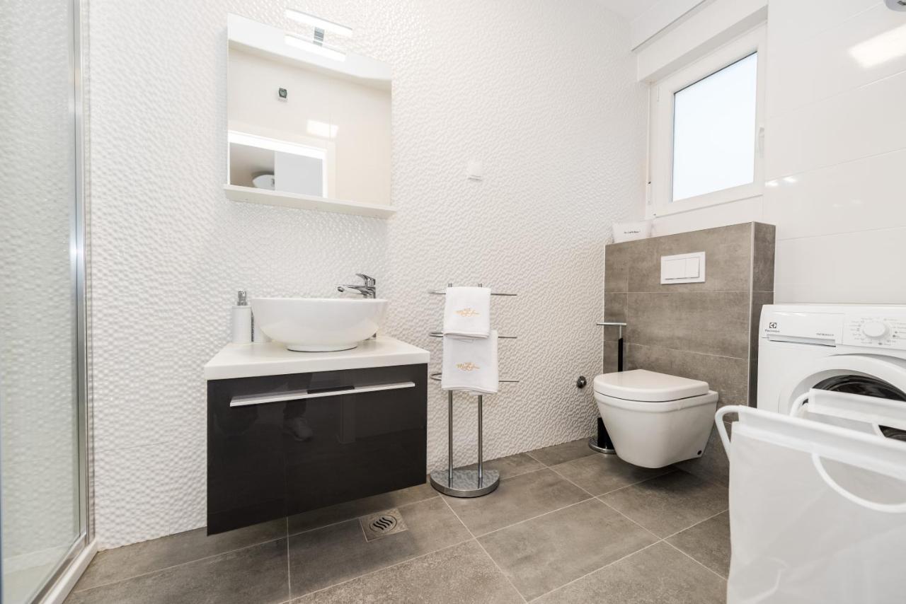 Villa Magnifica Apartments With Pool Novalja Εξωτερικό φωτογραφία